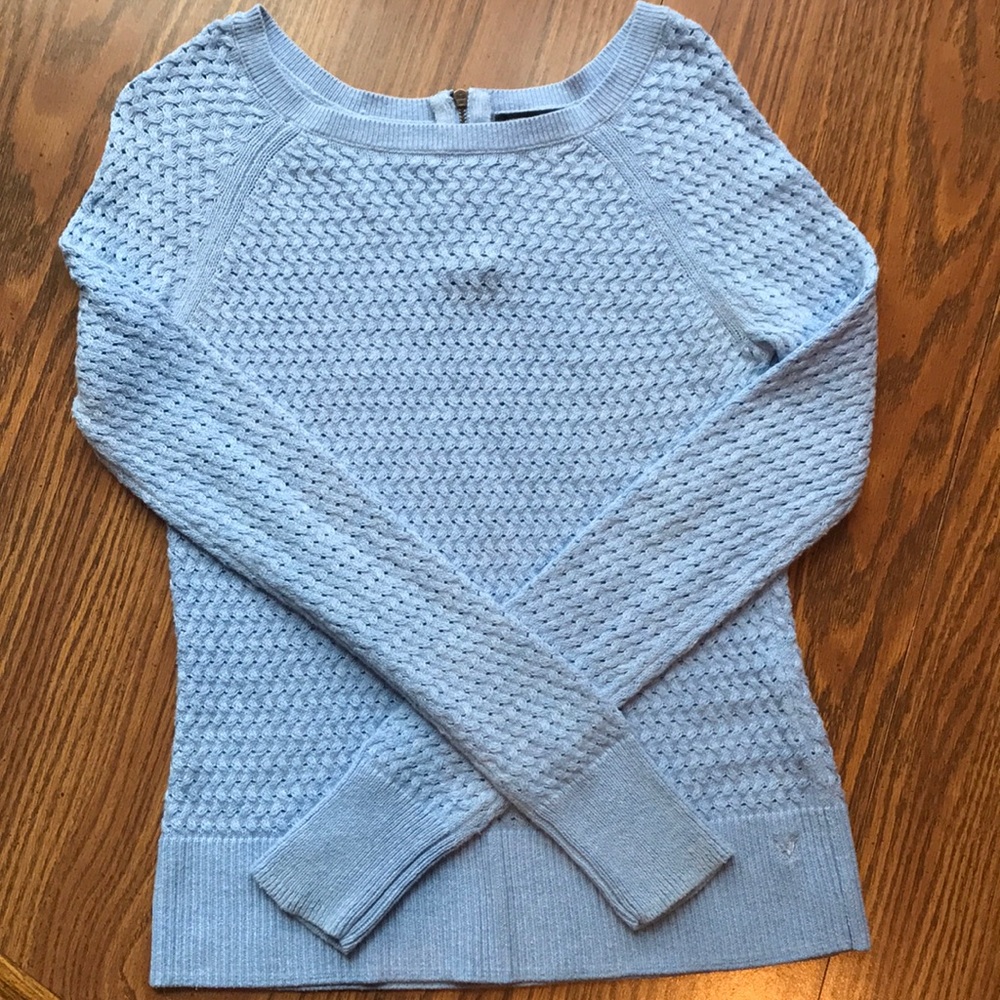 American Eagle sweater